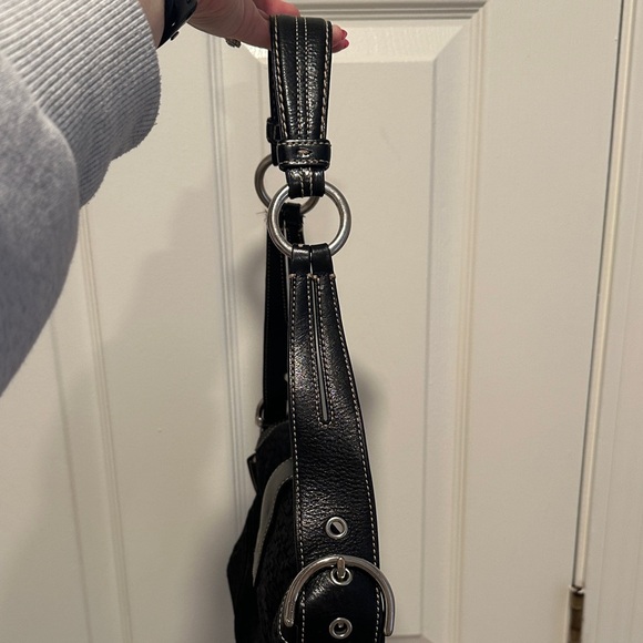 Vintage Y2K Coach Soho Flap Buckle Shoulder Bag 1463 – Black Leather - Picture 9 of 15